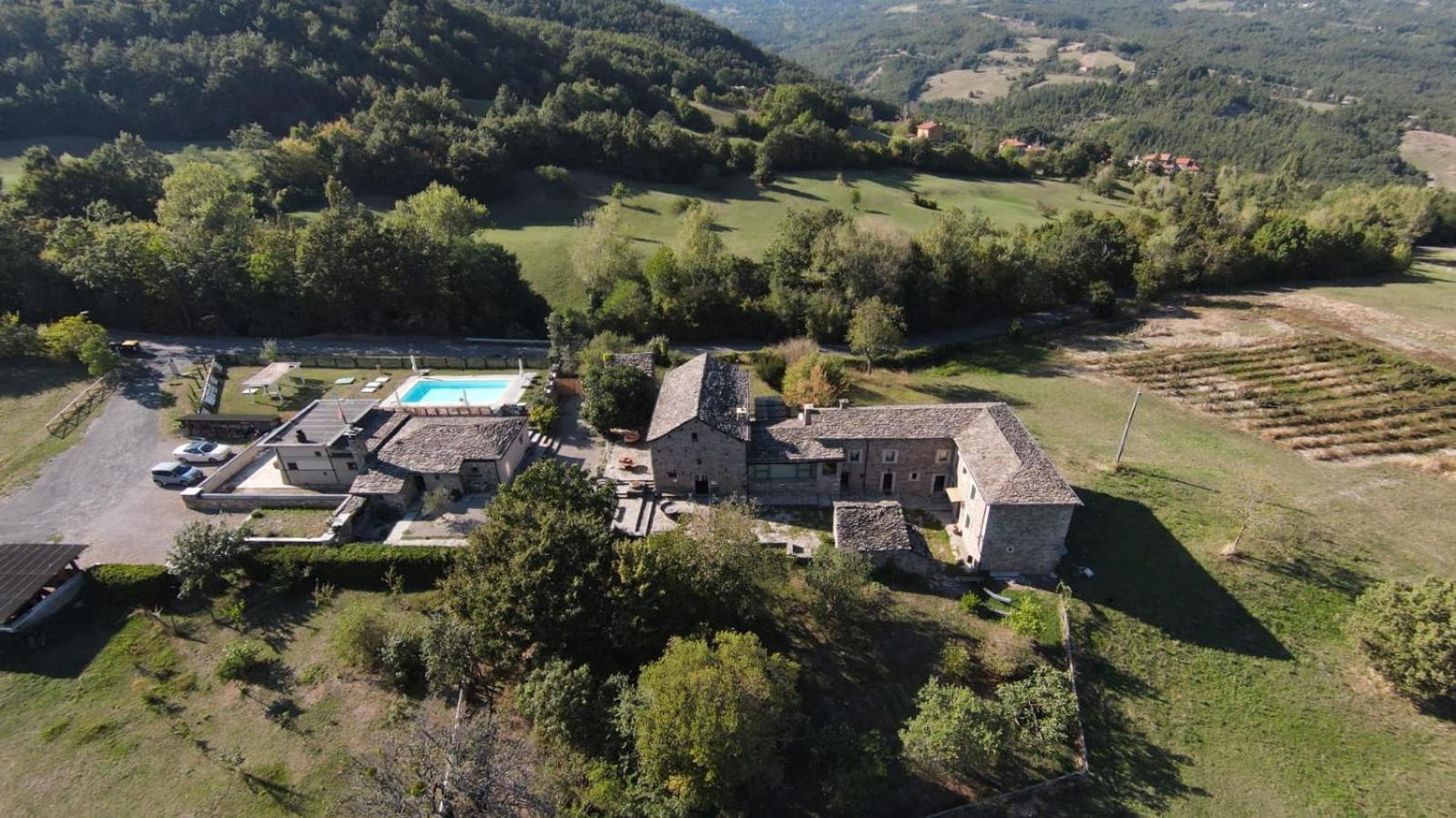 "Borgo Gerbina" Agriturismo & Azienda Agricola Sozzi Екстериор снимка